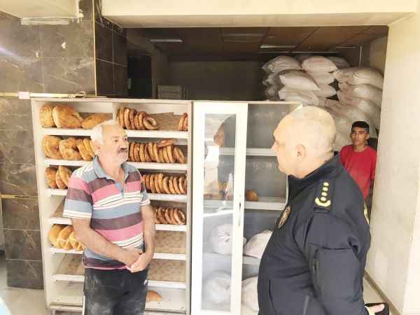 Yozgat İl Emniyet Müdürü Recep Tecimer’den esnafa ‘okul’ bilgilendirmesi. Her şey onların güvenliği için
