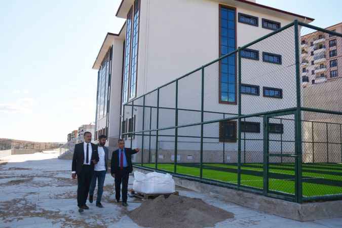 Yozgat'ta eğitime başlayamayan TOKİ okulunun akıbeti netleşti. Yozgat Valiliği'nden son dakika açıklaması..
