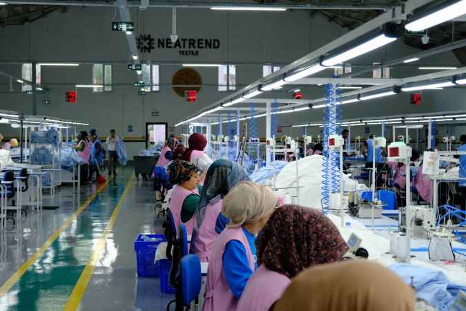 Son dakika Yozgat. Yozgat''ın Akdağmadeni İlçesi'nde bir fabrika daha üretime başladı. 400 kişiye istihdam sağlıyor
