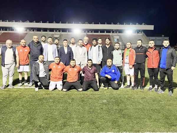 AK Parti Yozgat Milletvekili Süleyman Şahan, Sorgun'da Spor Takımlarına 'tatlı' ziyaret