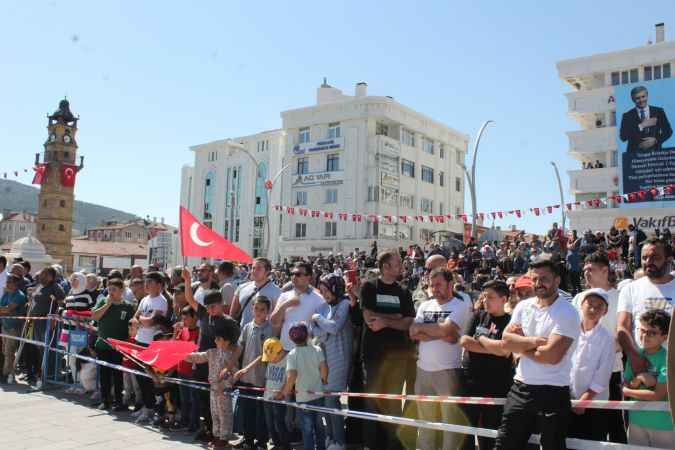 Yozgat Belediyesi Sürmeli Festivali'nde Yağlı Pehlivan Güreşi Heyecanı Yaşandı! Çamlık TV’ye özel açıklamalarda bulundular…