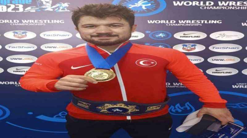 Dünya Güreş Şampiyonasında Türkiye Rüzgârı