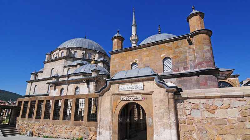 Yozgat ve İlçeleri İçin 26 Eylül 2023 Salı, Namaz Vakitleri Güncellemesi
