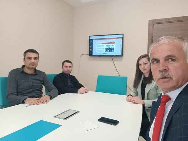 Yozgat İl Sivil Toplumla İlişkiler Müdürü Hakkı Yurtlu'nun da Katılımıyla Derneklere Çevrimiçi Eğitim