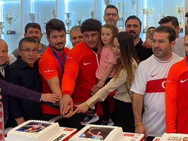 Yozgatlılardan Kayaalp’e muhteşem karşılama