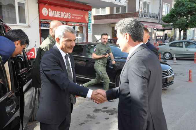 Yozgat Valisi Mehmet Ali Özkan, ziyaretlerine ara vermeden devam ediyor