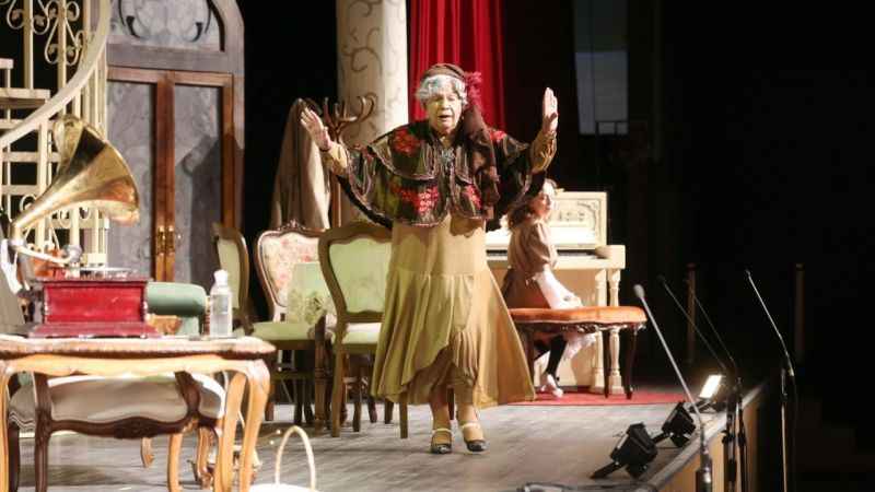 Yenimahalle Sahnesinde Tarihi "Veda" Anları