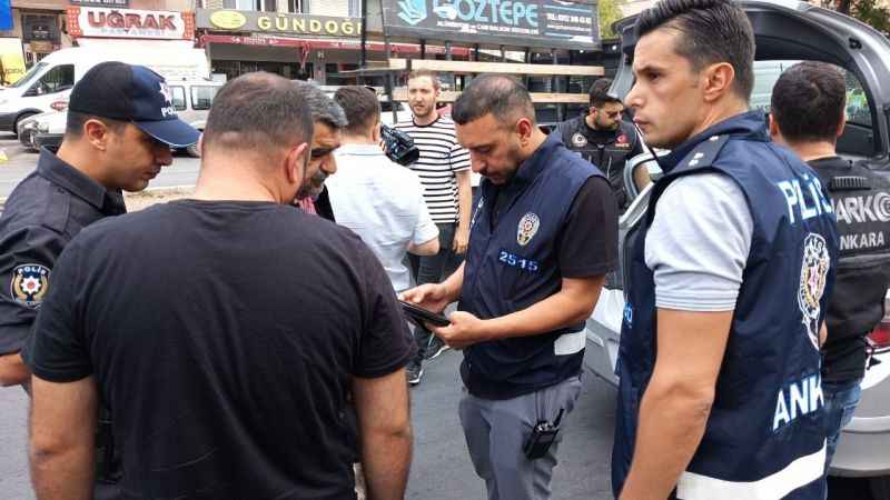 Ankara'da Okul Yakınlarında Güvenlik Artırıldı