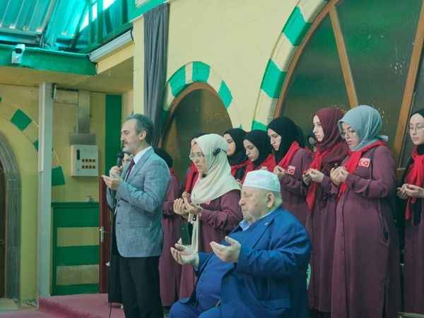 Yozgatlı hayırsever iş insanı yine yaptı yapacağını: Çorum’u da es geçmedi