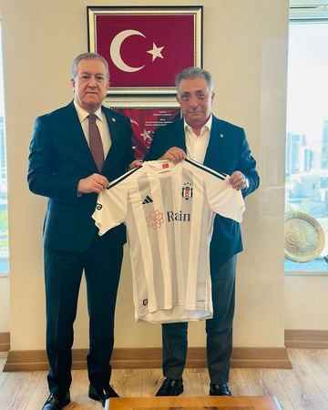MHP ve Beşiktaş Buluşması: Çebi ve Çağlar'dan Sadir Durmaz'a Nazik Ziyaret!