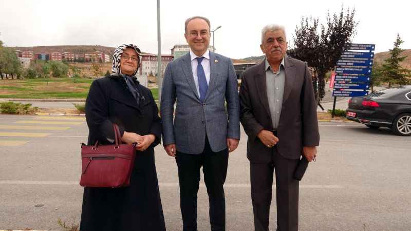 Yozgat’ta 59 yaşındaki Ayşe Kayhan’ın azmi gençlere taş çıkarttı