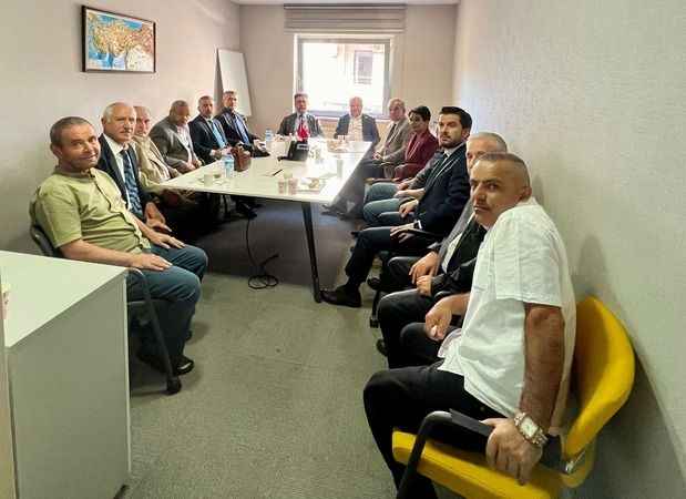 Ankara'daki Yozgatlılar'dan İYİ Parti Genel Başkanı Meral Akşener tarafından atanan Prof. Dr. Demirer'e Özel Ziyaret!
