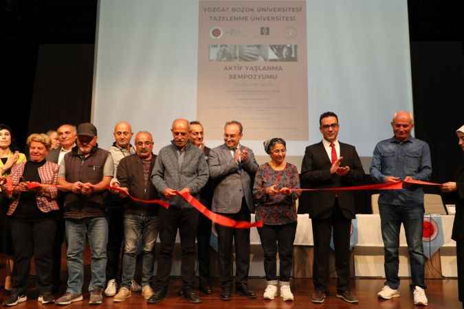 Yozgat Bozok Üniversitesi'nde Aktif Yaşlanma Sempozyumu’na yoğun ilgi