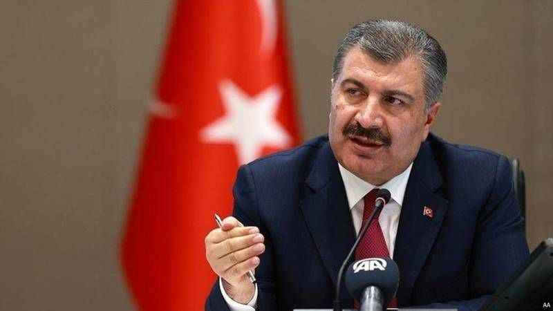 Sağlık Bakanı'ndan Aşı ve Kapanma Konusunda Net Mesaj Verdi