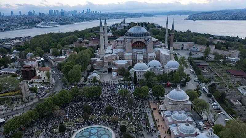 Ramazan Ayı 2024: Mübarek Ay Ne Zaman Başlıyor? İşte Üç Aylar Ve Ramazan Takvimi