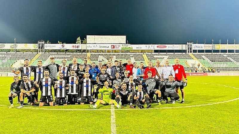 Burhaniye Belediyespor Nasıl Bir Takım? Nereye Bağlı?