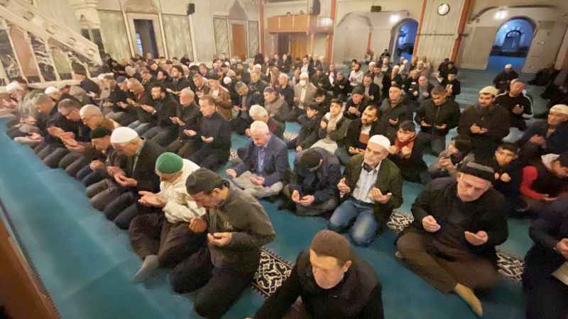Yozgat'ta eller semaya açıldı. Dualar mehmetçiklerimiz ve Filistin için