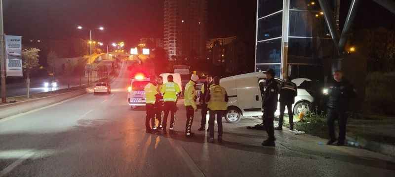Çankaya'da Gece Meydana Gelen Korkunç Kaza Yasa Boğdu