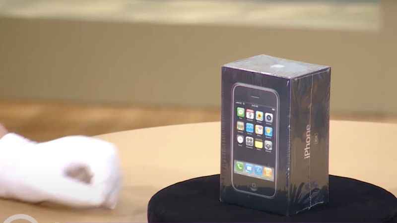 Kutusu Açılmamış iPhone 4, 720 Bin TL'ye Satışa Çıkarıldı