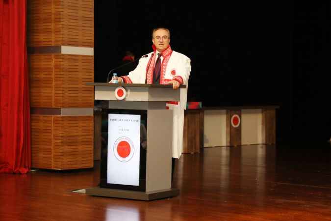 Yozgat'ta sağlık ordusunun yeni neferleri, beyaz önlüklerini giydi
