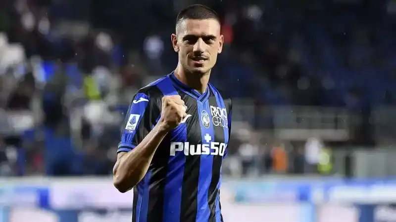 Merih Demiral Kaç Yaşında, Hangi Takımda Oynuyor?