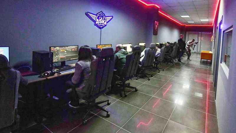 Ankara Büyükşehir Belediyesi üçüncüsünü açtı Sporseverleri buluşturacak