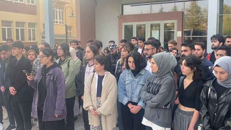 Eskişehir Anadolu Üniversitesi İntihar Olayı Nedir? 2023