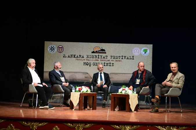 Mamak'ta Edebiyat Rüzgarı Esti: 2. Ankara Edebiyat Festivali Göz Doldurdu!