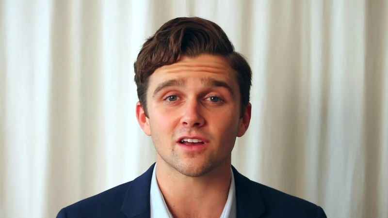 Jackson Hinkle Kimdir?