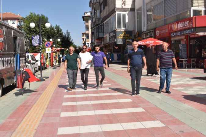 Türkler Yerleşik Düzene Geçse De Onların Hayatı Devam Ediyor: Her Yıl Binlercesi Gidiyor