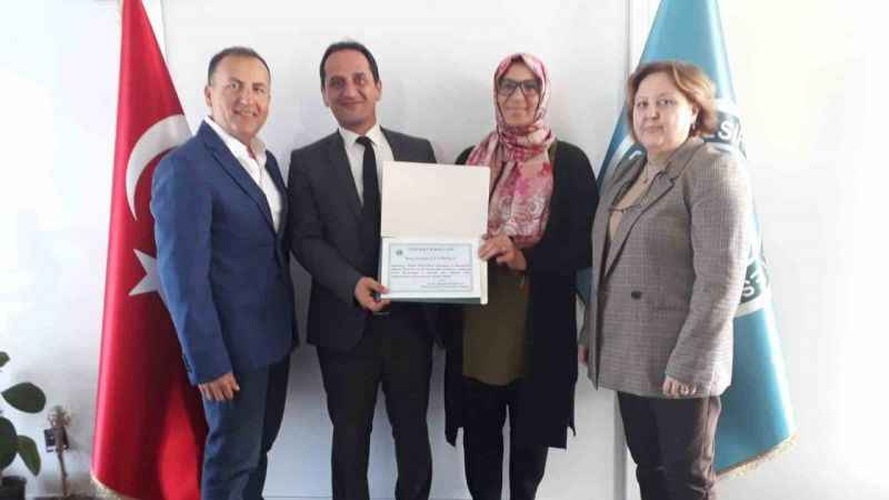 Torunların babaannesi bir üniversite öğrencisi: teşekkür belgesi mutlu etti
