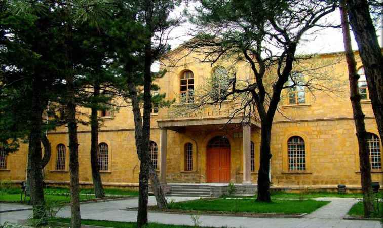 Yozgat'ın tarih kokan Mekanı: Yozgat Lisesi