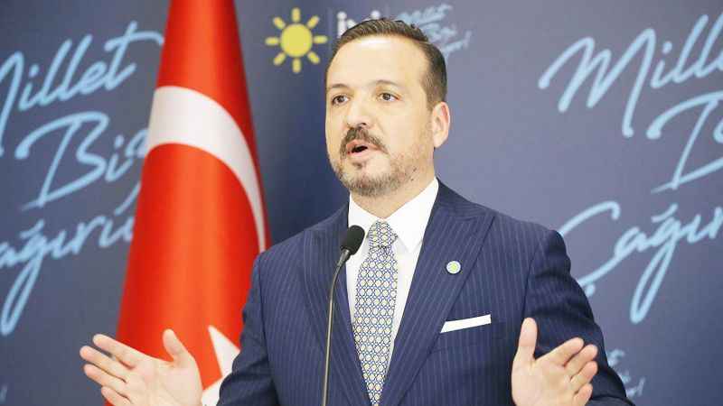 Kürşad Zorlu: Öğretmenlerin Yanındayız, Mülakat Sorununa Son Verilmeli