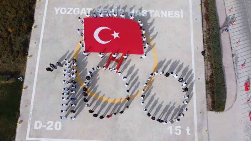 Cumhuriyetin 100. Yılında Yozgat Şehir Hastanesi'nden Göz Kamaştıran Etkinlik