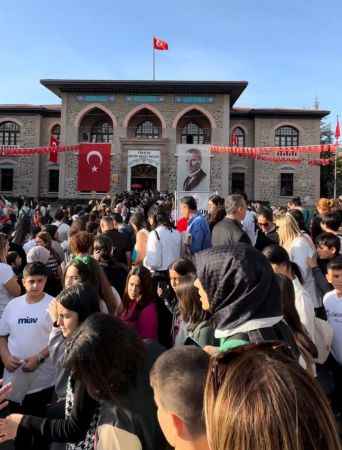 Ankaralılar soluğu orada aldı: 32 bin 600 ziyaretçiyi ağırladı