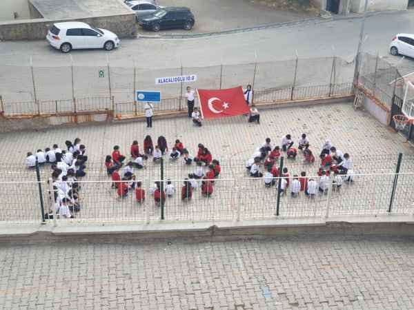 Milli Değerlerimize Vurgu Yapan '81 İL 81 EMANET' Projesi Alacalıoğlu İlkokulu'ndan!