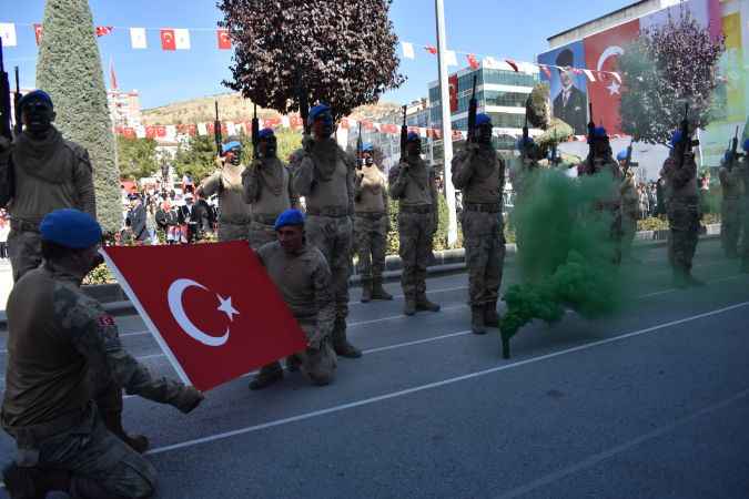 Yozgat’ta 100. Yıl Coşkusu: Cumhuriyet Bayramı Büyük Bir Heyecanla Kutlandı