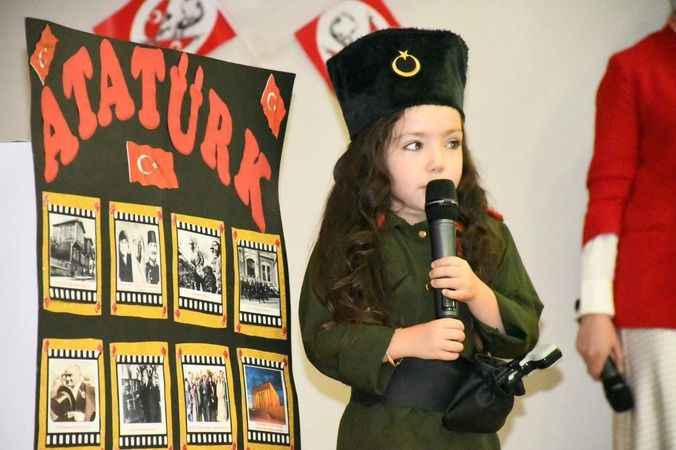 Hastane asırlık olay: doktor, yönetici, öğrenci bir arada