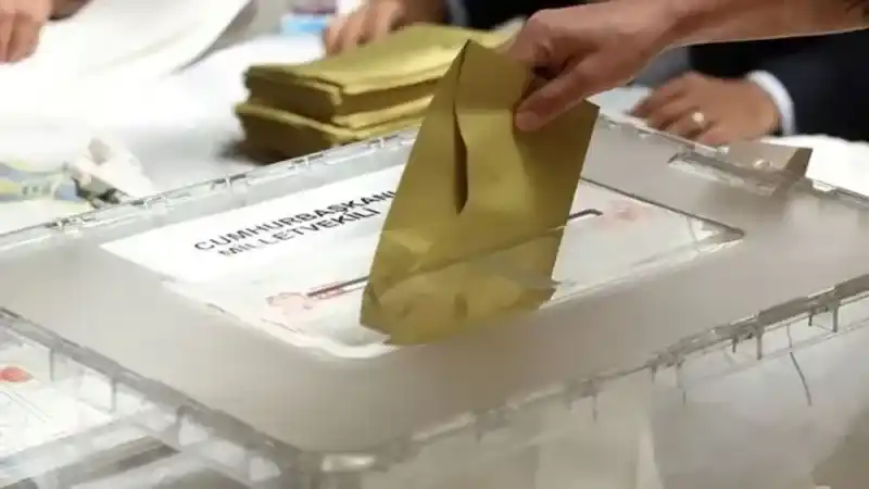 Yerel Seçimlerde Sürprizler Olacak!