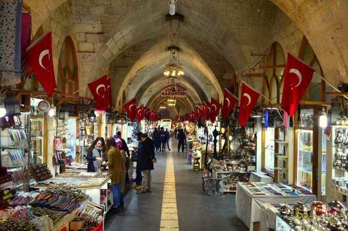 Gaziantep’e gidip de görmeden gelmeyin! Keşfedilmeyi bekleyen Tarihi Hazine: Zincirli Bedesten!
