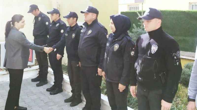 Yozgat'ın Çekerek Kaymakamı Bozkır'dan Emniyet Güçlerine moral ziyareti