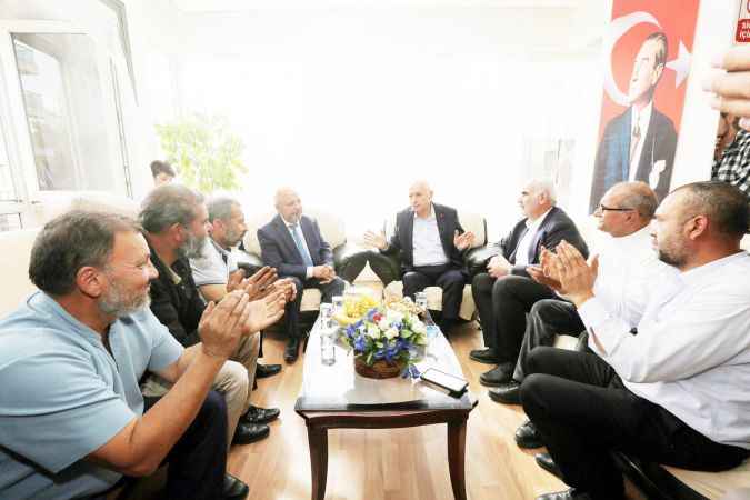 Ankara'da yaşayan Romanlarla buluştu Büyük bir coşku ile karşılandı