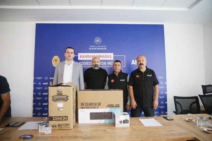 Deprem bölgesindeki basın kuruluşlarına teknik ekipman desteği