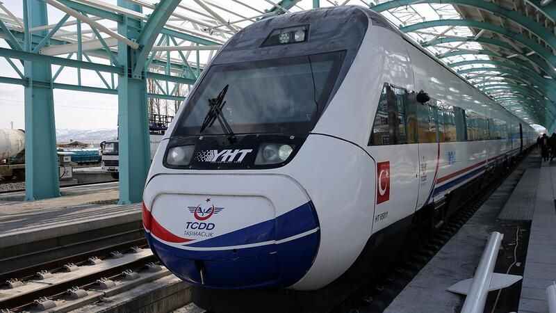 Yozgat, Sivas, Kırıkkale, Sakaryalılar dikkat! Bazı Yüksek Hızlı Tren seferleri aksayabilir.