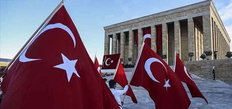 Atatürk'ün Vefat Yıl Dönümü: 10 Kasım'da Okullar Tatil Olacak mı? 10 Kasım'da Okula Gidiliyor mu?