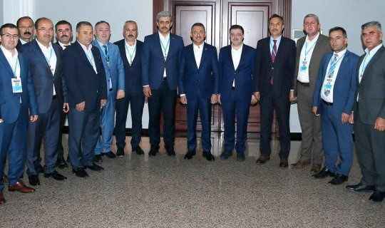 Yozgat'ın Belediye Başkanları Fuat Oktay'la Görüştü