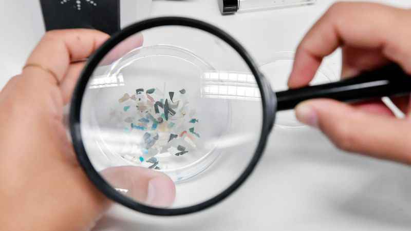 Bozok Üniversitesi'nden Öğrencilere Çevre Bilinci Aşılayan Seminer: "Görünmeyen Tehlike Mikroplastikler"