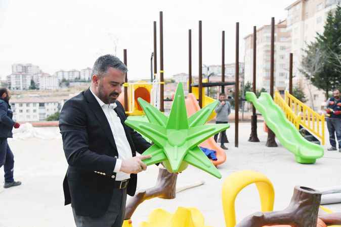 Pursaklar’a Yeni Yaşam Alanları: Şehit Bayram Koçak Parkı Yenileniyor