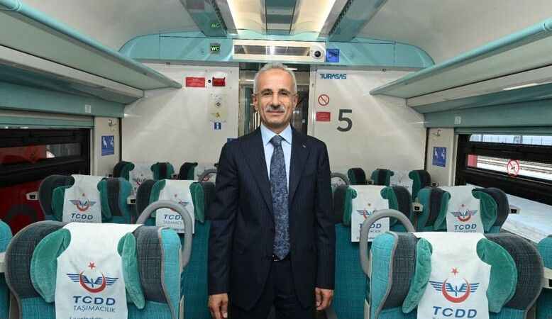 Bakan Uraloğlu’ndan Ankara- Sivas YHT Hattı İle İlgili Açıklama Geldi: Rakamları Paylaştı