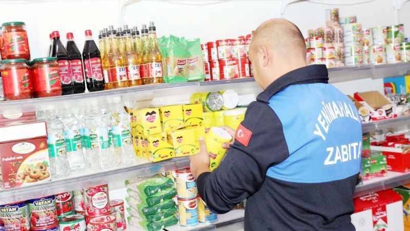 Yenimahalle Belediyesi Zabıta Ekiplerinden Ruhsatsız Bakkala Baskın